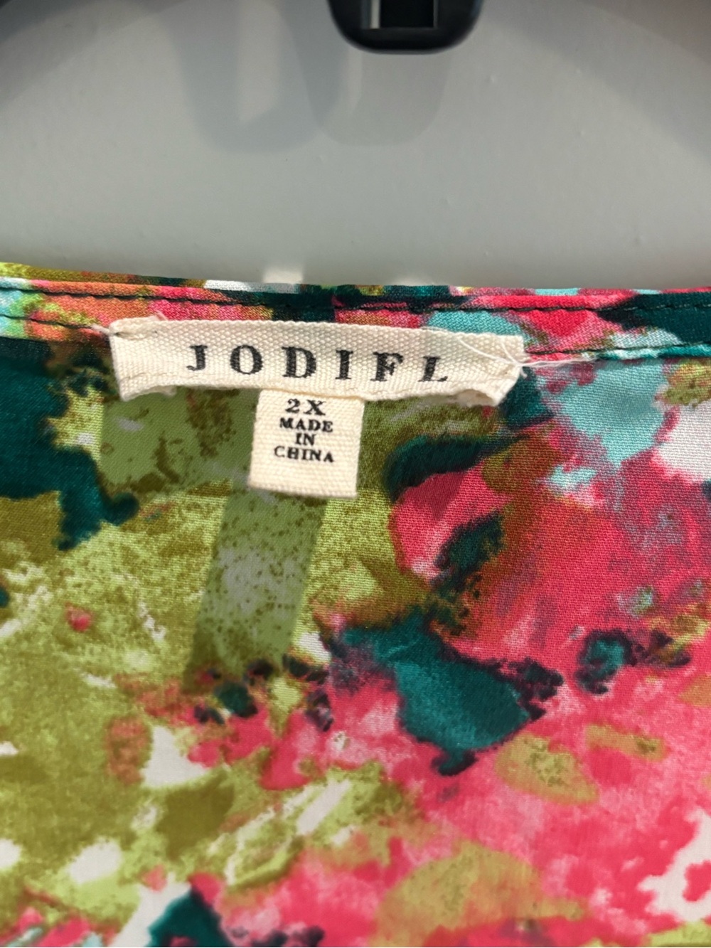 Jodifl Floral V-Neck Blouse 2X Long Sleeve Boutique Top NWOT PLUS SIZE BLOUSE - Picture 4 of 5
